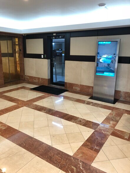 More Photos Of 1920 E Hallandale Beach Blvd, Hallandale Beach Medical For Sale