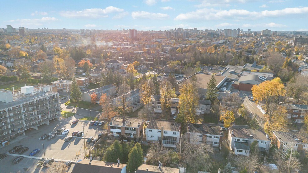 More Photos Of 732 Morin St, Ottawa Apartments For Sale