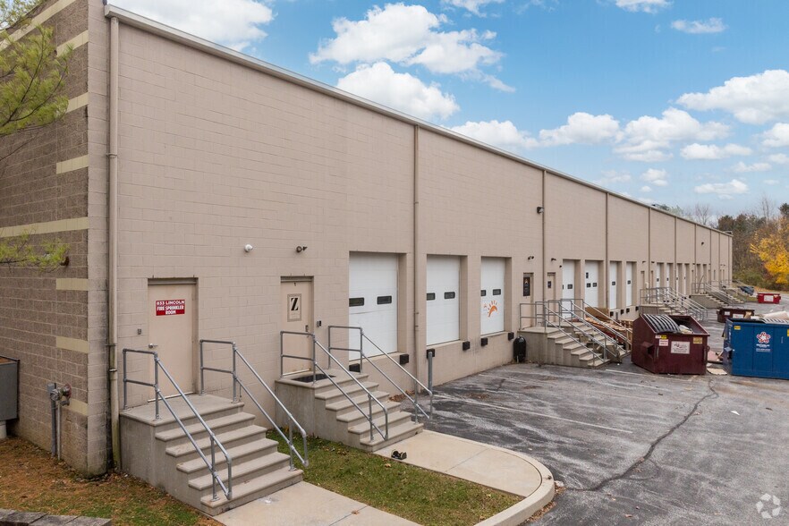 More Photos Of 833 Lincoln Ave, West Chester Light Distribution For Lease