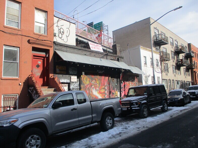 More Photos Of 67 S 6th St, Brooklyn General Retail For Sale