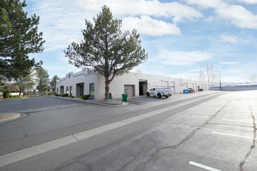 More Photos Of 1320 Freeport Blvd, Sparks Warehouse For Lease
