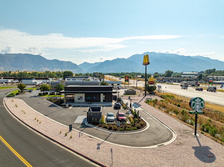 More Photos Of 2087 1100 w, West Haven Fast Food For Sale