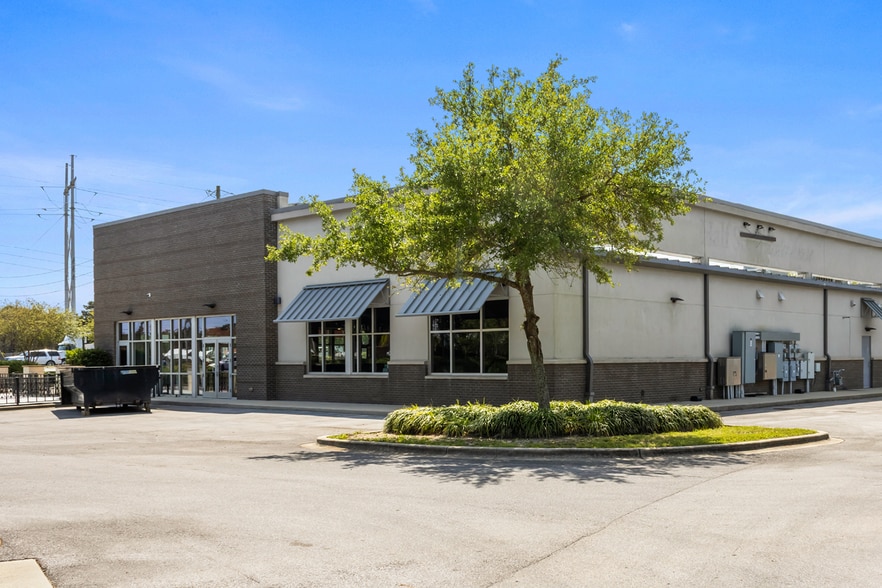 More Photos Of 34761 Emerald Coast Pky, Destin Storefront Retail Office For Sale