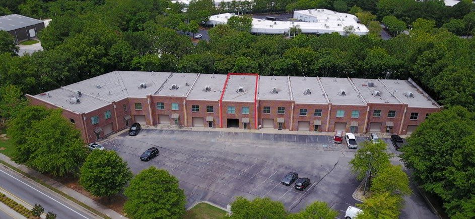 More Photos Of 5292 Oakdale Rd SE, Smyrna Showroom For Lease