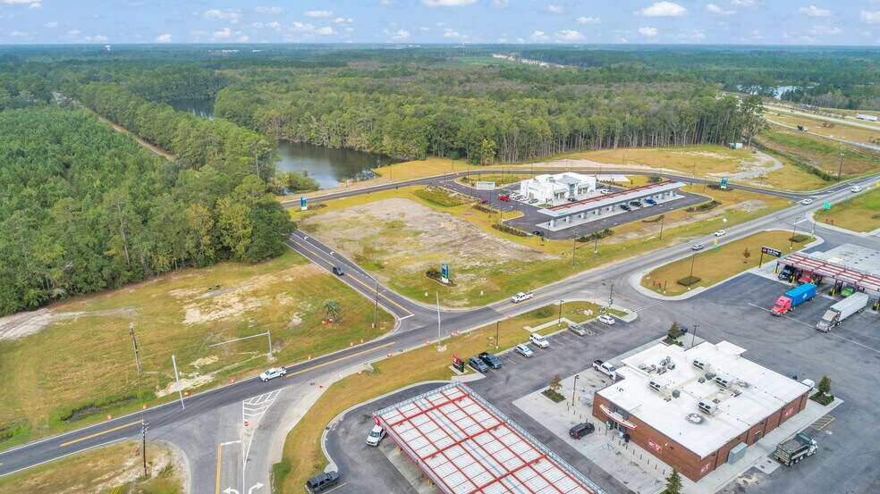 More Photos Of 2905 Little Neck Rd, Bloomingdale Land For Lease
