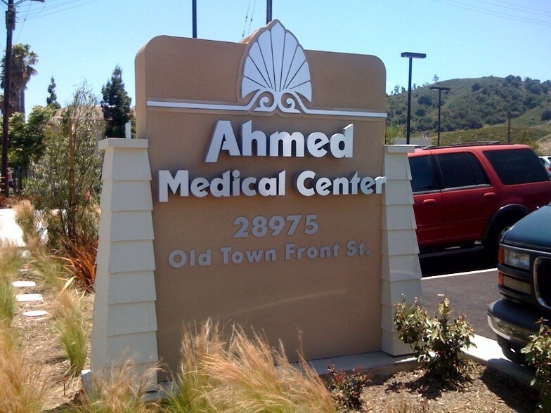 More Photos Of 28975 Front St, Temecula Medical For Sale