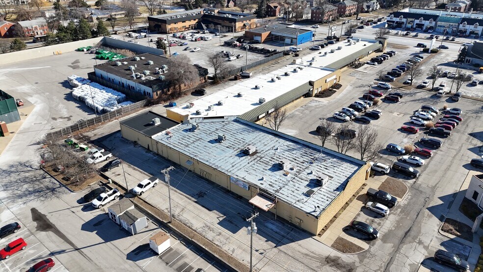 More Photos Of 3130-3170 Secor Rd, Toledo Unknown For Lease