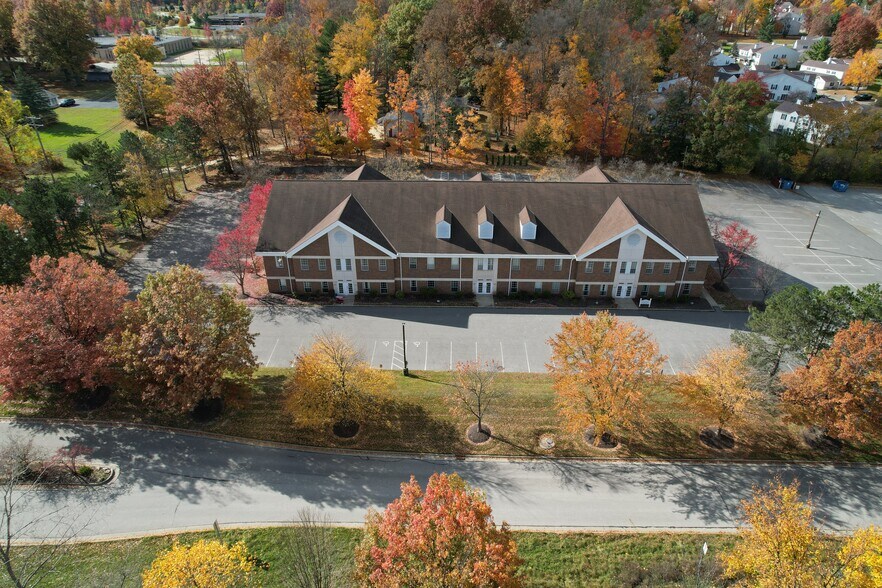 More Photos Of 6900-6950 S Edgerton Rd, Brecksville Unknown For Lease