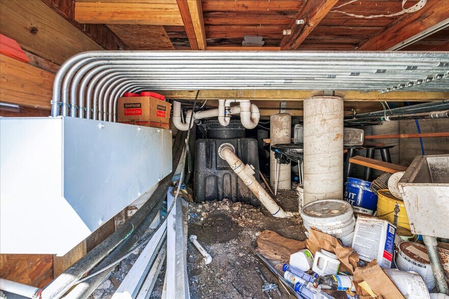 More Photos Of 217 W Hopkins St, San Marcos Restaurant For Sale