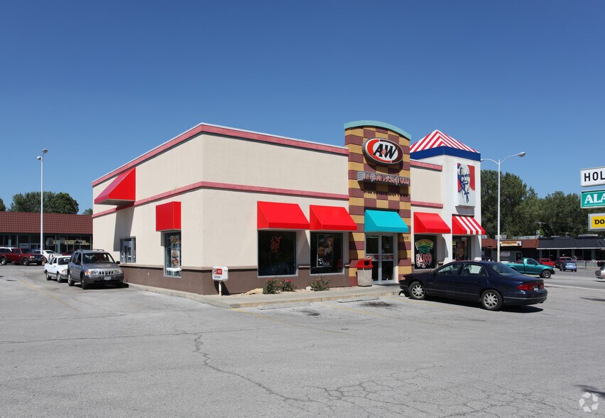 More Photos Of , Kansas City General Retail For Sale