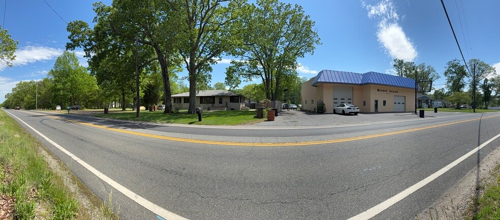 More Photos Of 187 W Commodore Blvd, Jackson Manufacturing For Sale