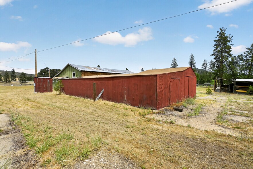 More Photos Of 5331 Easy St, Yreka General Retail For Sale