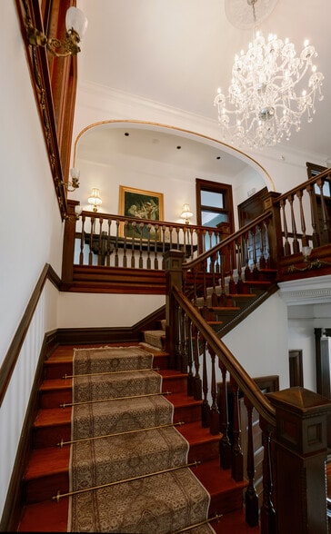 More Photos Of 341 S Plant Ave, Tampa Office Residential For Sale