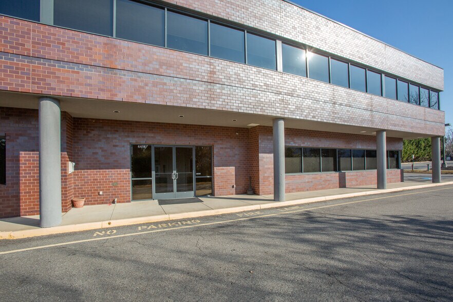 More Photos Of 4414 Lafayette Blvd, Fredericksburg Loft Creative Space For Lease
