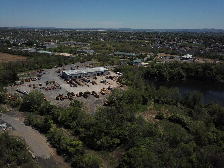 More Photos Of 5102 Beekmantown Dr, Whitehall Warehouse For Lease