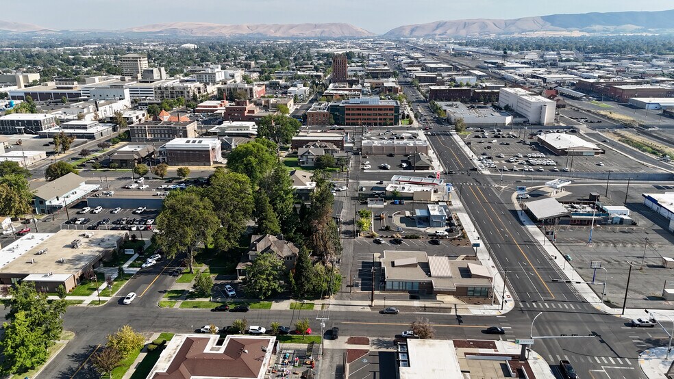 More Photos Of 314 N 2nd St, Yakima Office For Sale