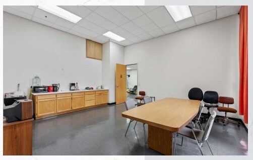 More Photos Of 520 E Todd Rd, Santa Rosa Warehouse For Lease