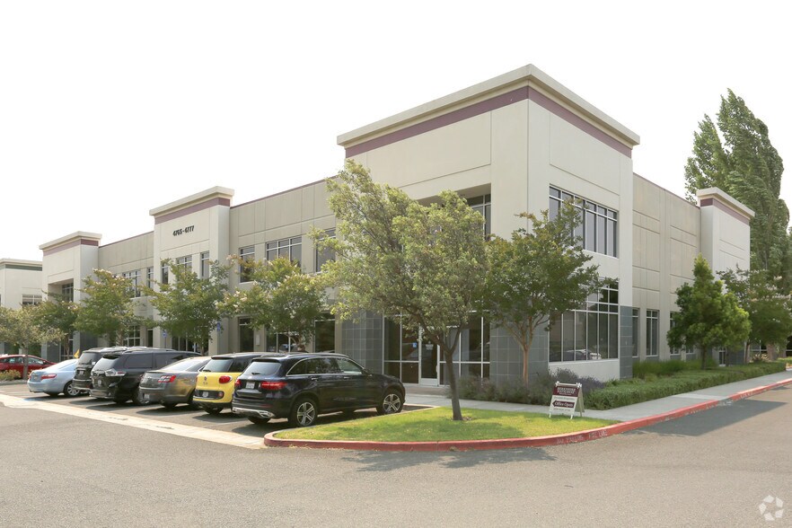 Primary Photo Of 4725 Mangels Blvd, Fairfield Office For Lease