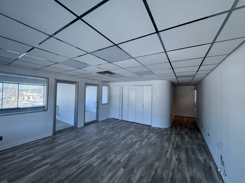 More Photos Of 734 Walt Whitman Rd, Melville Loft Creative Space For Lease