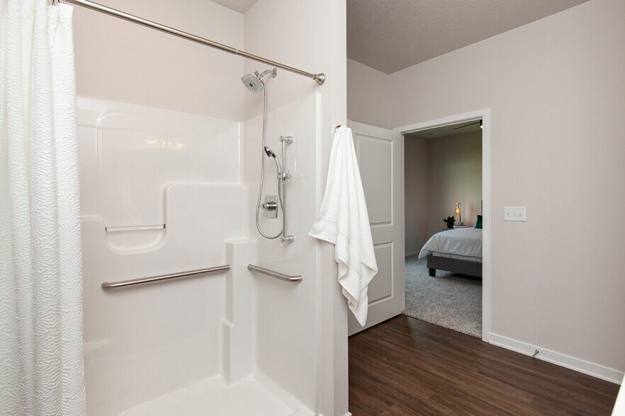 More Photos Of 3656 NE Marissa Ln, Ankeny Apartments For Sale