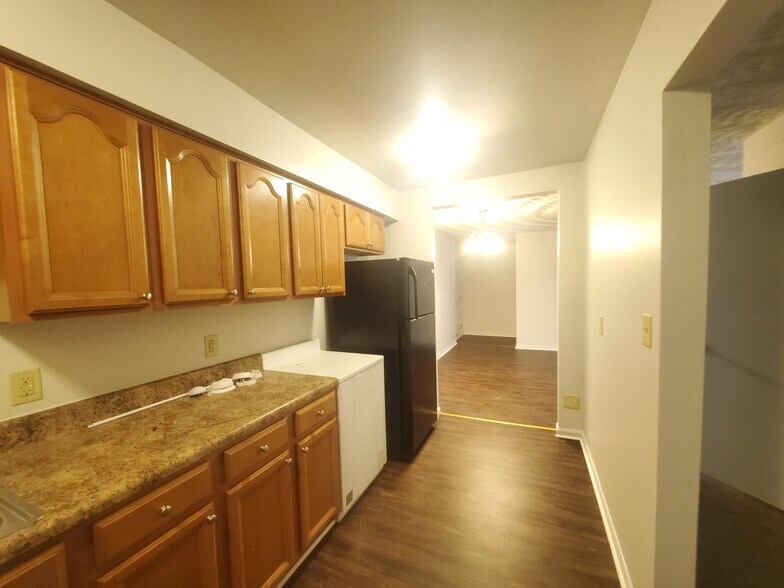 More Photos Of 2252 Barraud Ave, Norfolk Apartments For Sale