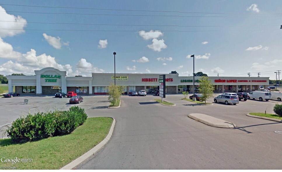 More Photos Of 222-242 Thompsonville Ln, Oak Grove Freestanding For Lease