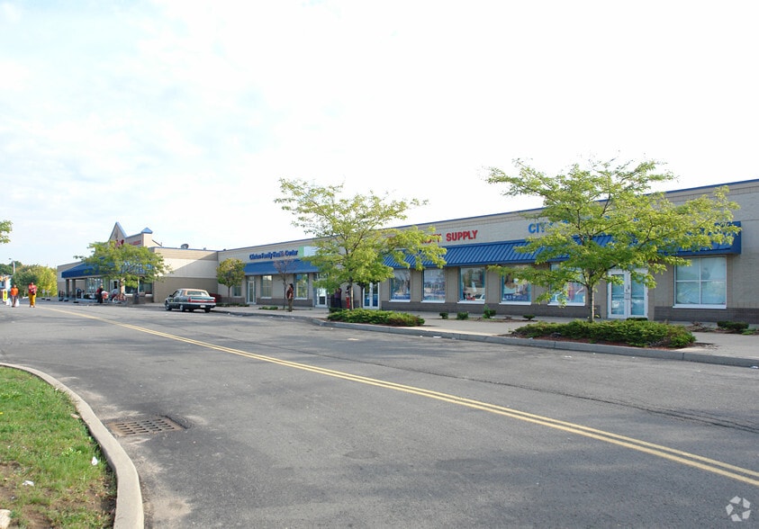 Primary Photo Of 265-315 Upper Falls Blvd, Rochester Unknown For Lease
