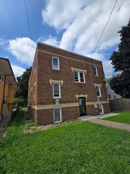 More Photos Of 3845 Chicago Ave, Minneapolis Apartments For Sale