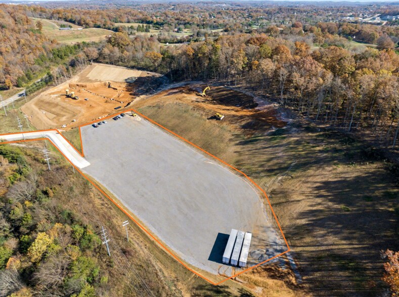 More Photos Of 723 N Watt Rd, Knoxville Land For Lease