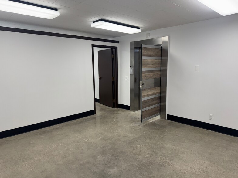 More Photos Of 408 E Main St, Santa Maria Office For Sale