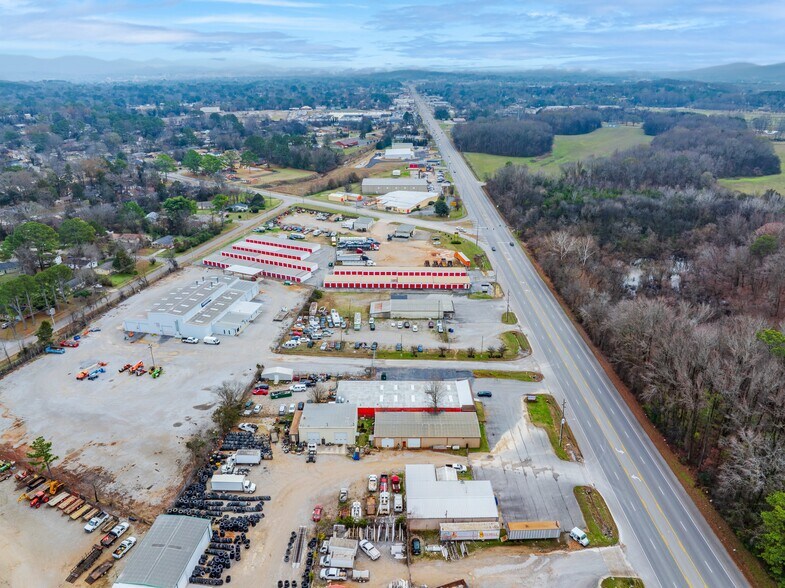 More Photos Of 2828 Jordan Ln NW, Huntsville Auto Repair For Sale