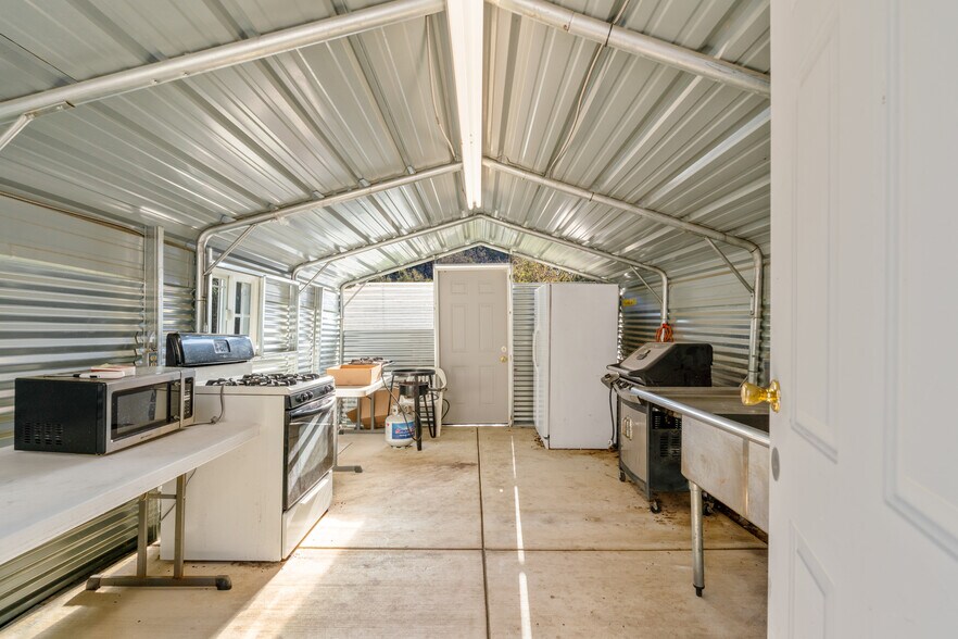 More Photos Of 37400 Falling Springs Rd, Yucaipa Religious Facility For Sale