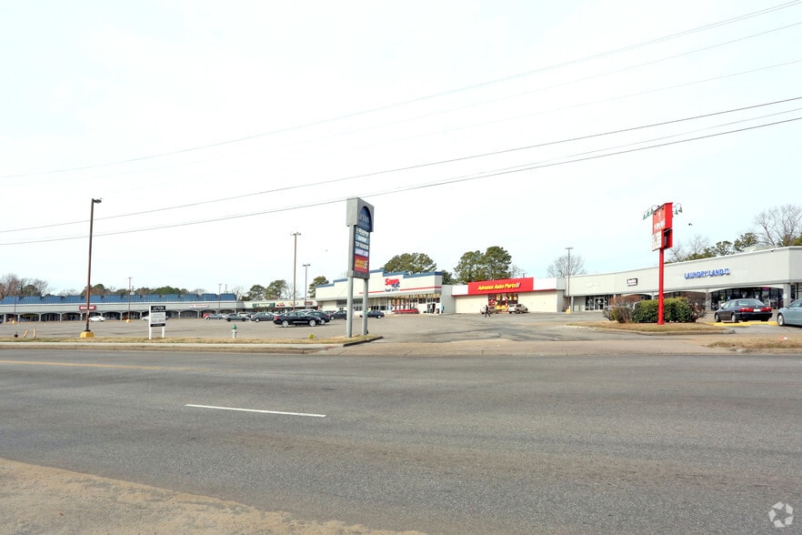 More Photos Of 3816-3940 George Washington Hwy, Portsmouth Unknown For Lease