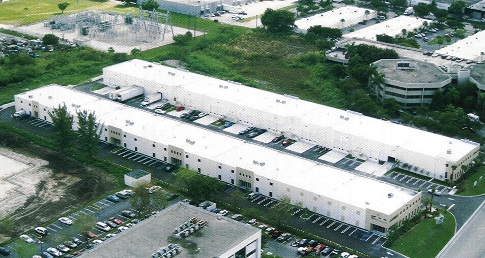 More Photos Of 3505-3591 NW 82nd Ave, Doral Warehouse For Lease