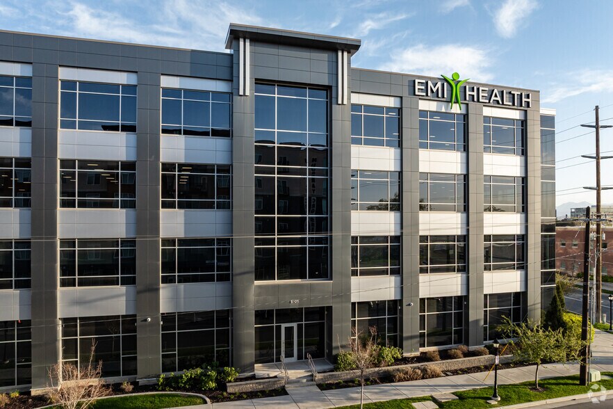 More Photos Of 5101 S Commerce Dr, Murray Office For Lease