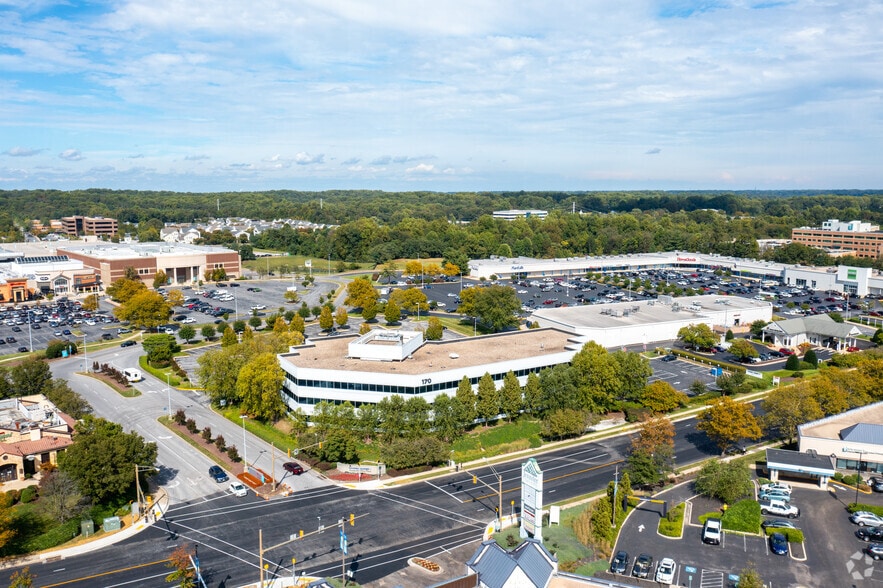 More Photos Of 170 Jennifer Rd, Annapolis Medical For Lease