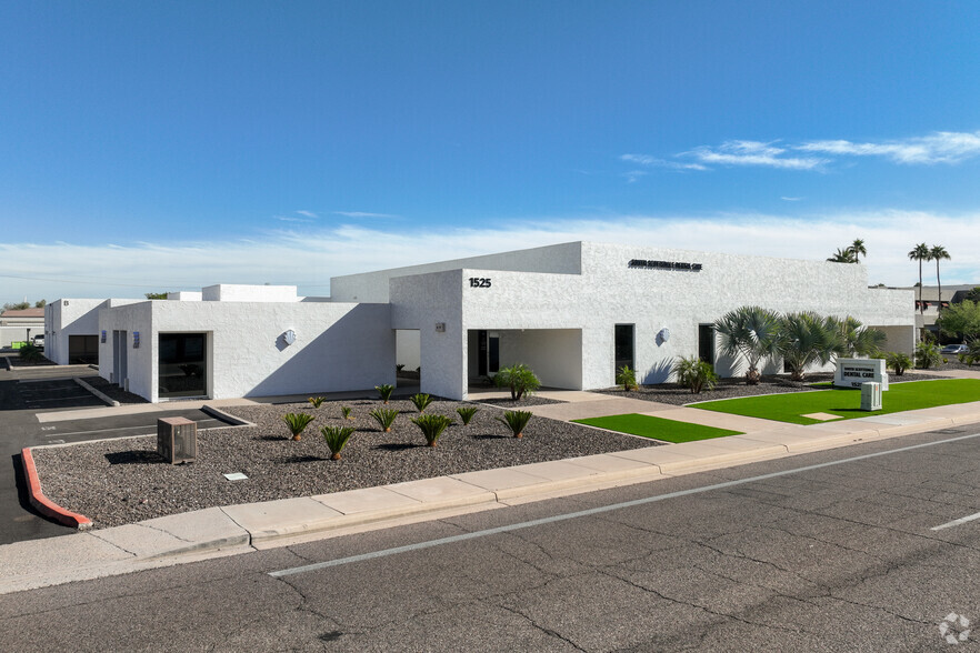 Primary Photo Of 1525 N Granite Reef Rd, Scottsdale Medical For Sale