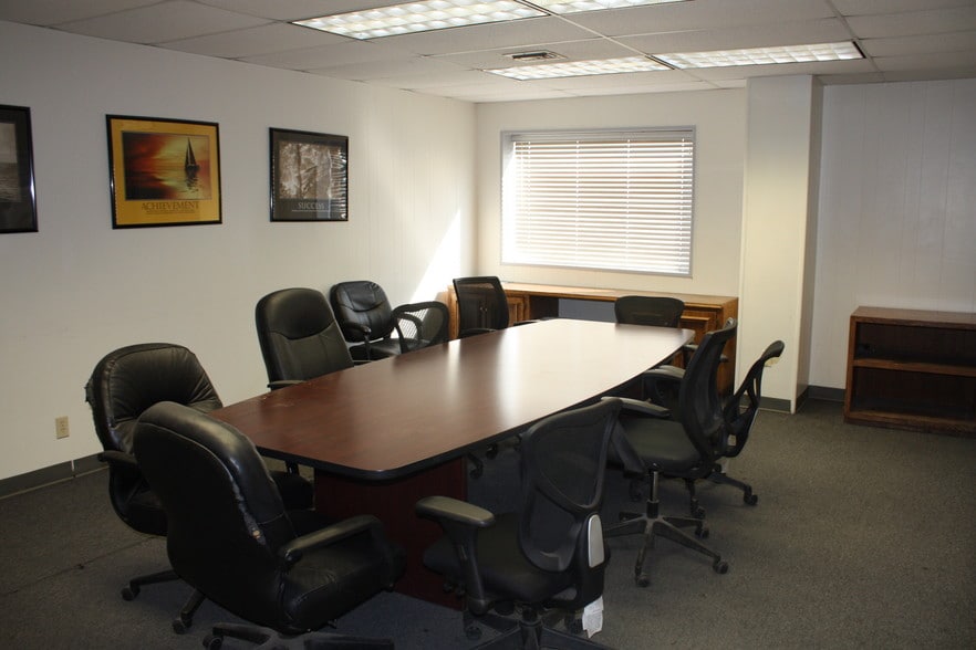 More Photos Of 3915 W Wall St, Midland Auto Dealership For Sale
