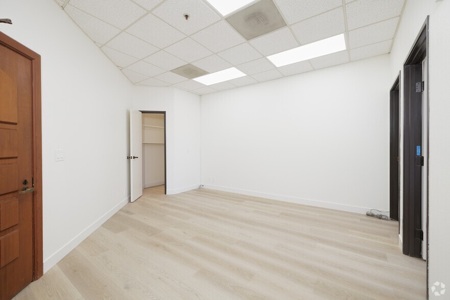 Photo of 2nd Floor Ste B-65