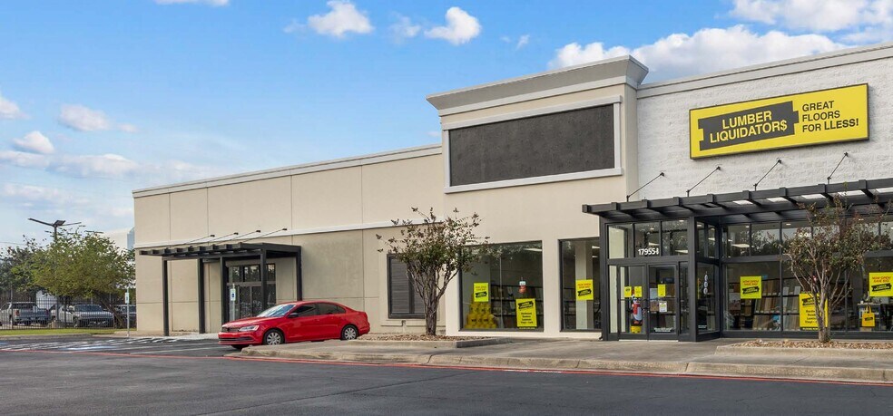 Primary Photo Of 17955 North Fwy, Houston Freestanding For Lease