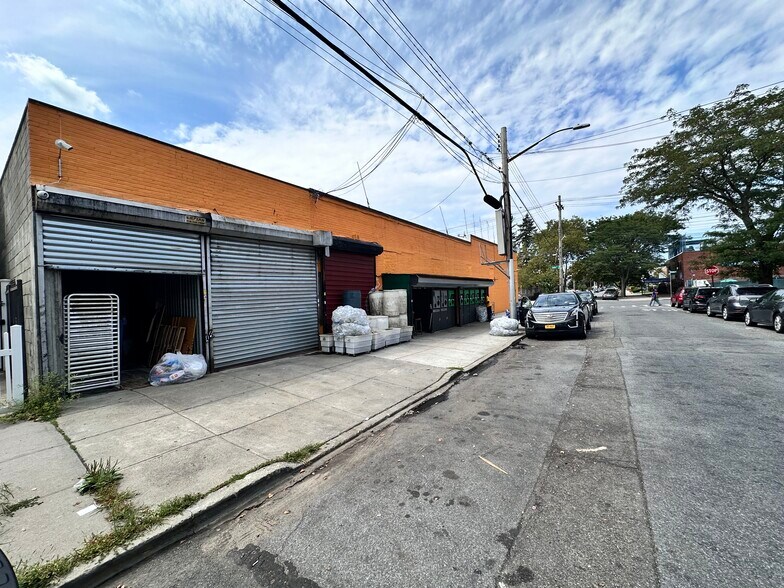 More Photos Of 20618 Hollis Ave, Queens Village General Retail For Lease