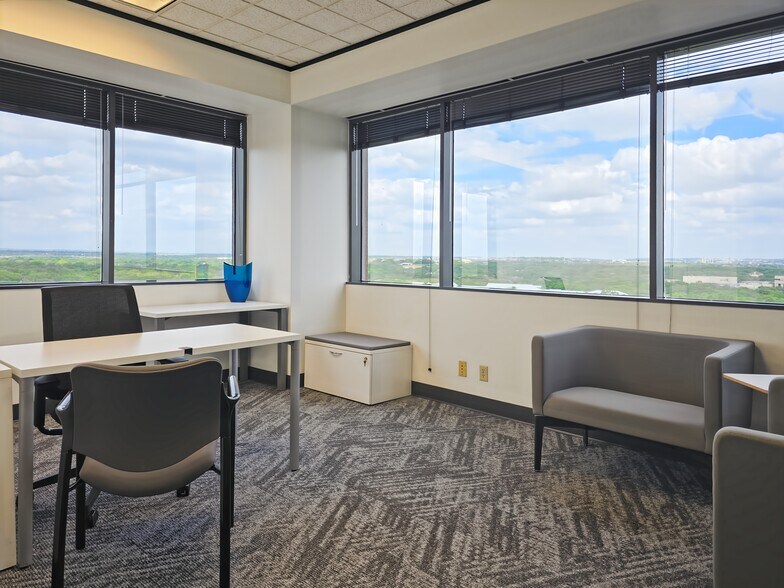 More Photos Of 1777 NE Loop 410, San Antonio Coworking Space
