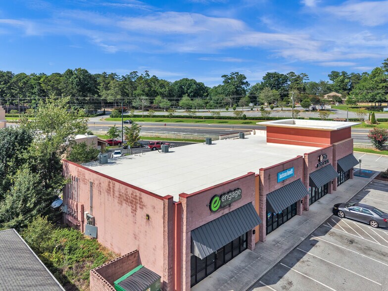 More Photos Of 2125 Beaver Ruin Rd, Norcross Unknown For Lease