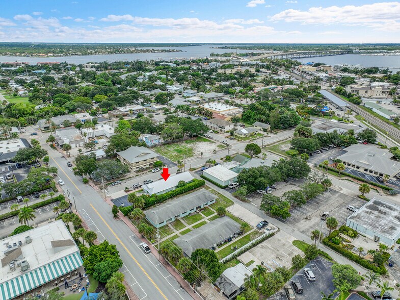 More Photos Of 101 SE Martin Luther King Jr Blvd, Stuart Office For Sale
