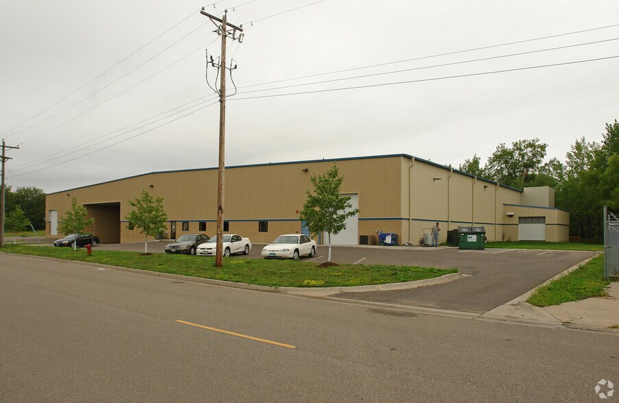 Primary Photo Of 10442 Liberty Ln, Chisago City Warehouse For Lease