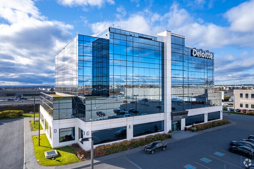 More Photos Of 400 Applewood Cres, Vaughan Office For Lease