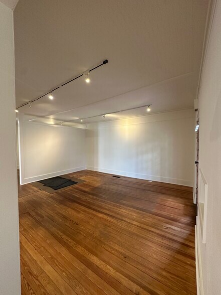 More Photos Of 3011 Poston Ave, Nashville Office For Lease