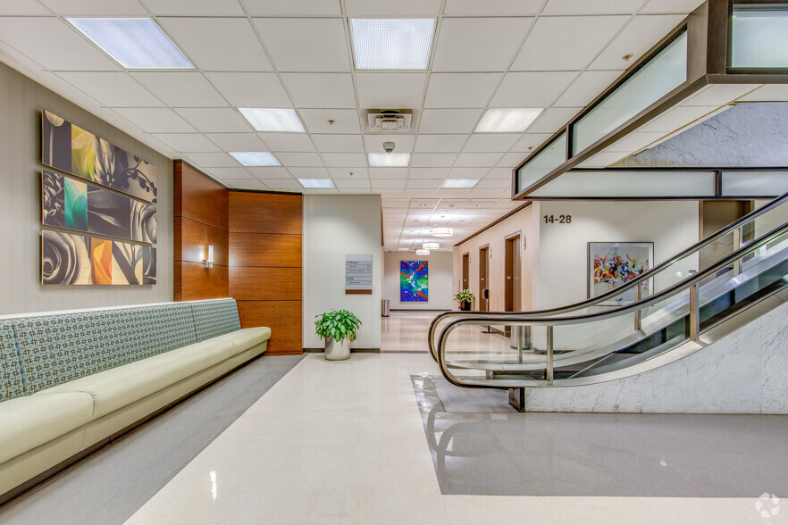 More Photos Of 110 W 7th St S, Tulsa Office For Lease