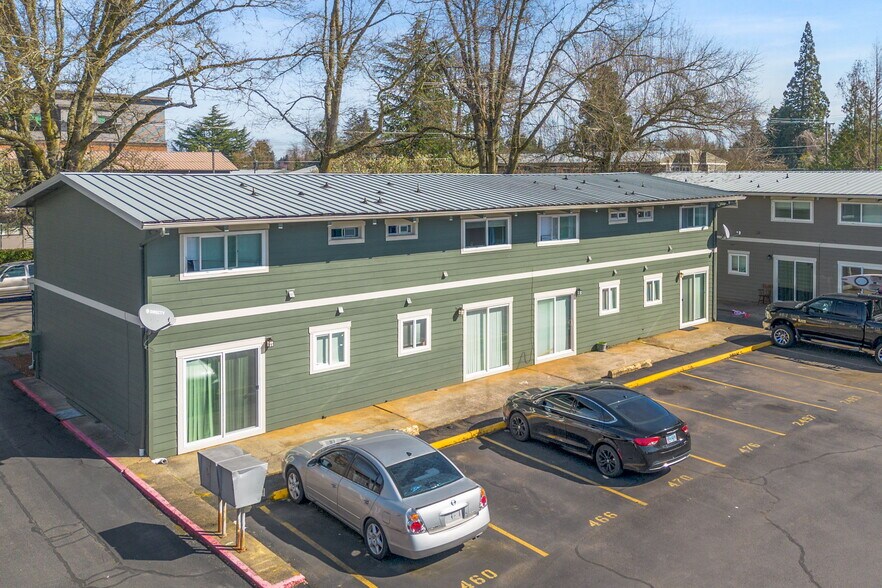 More Photos Of 2475 Broadway St NE, Salem Apartments For Sale