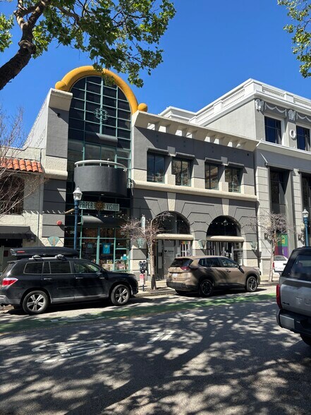 More Photos Of 1347-1349 Pacific Ave, Santa Cruz Storefront For Lease